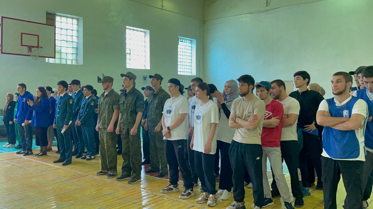 Военно-патриотический конкурс «А ну-ка, парни! А ну-ка, девушки!»